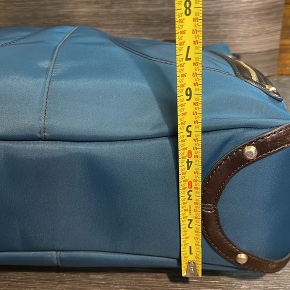 TUMI bag - Picture 9 of 11